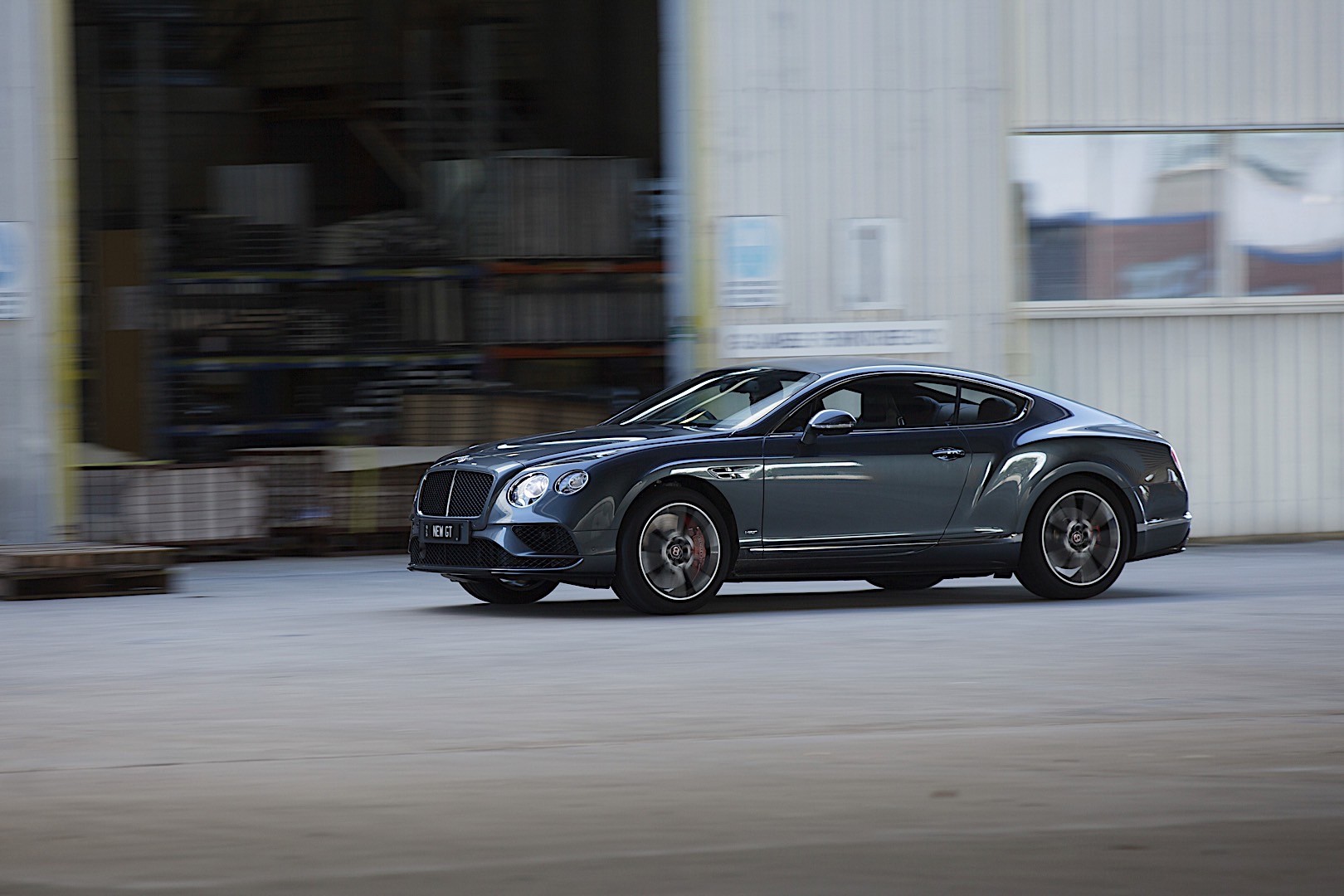 Bentley Continental Gt photo 39
