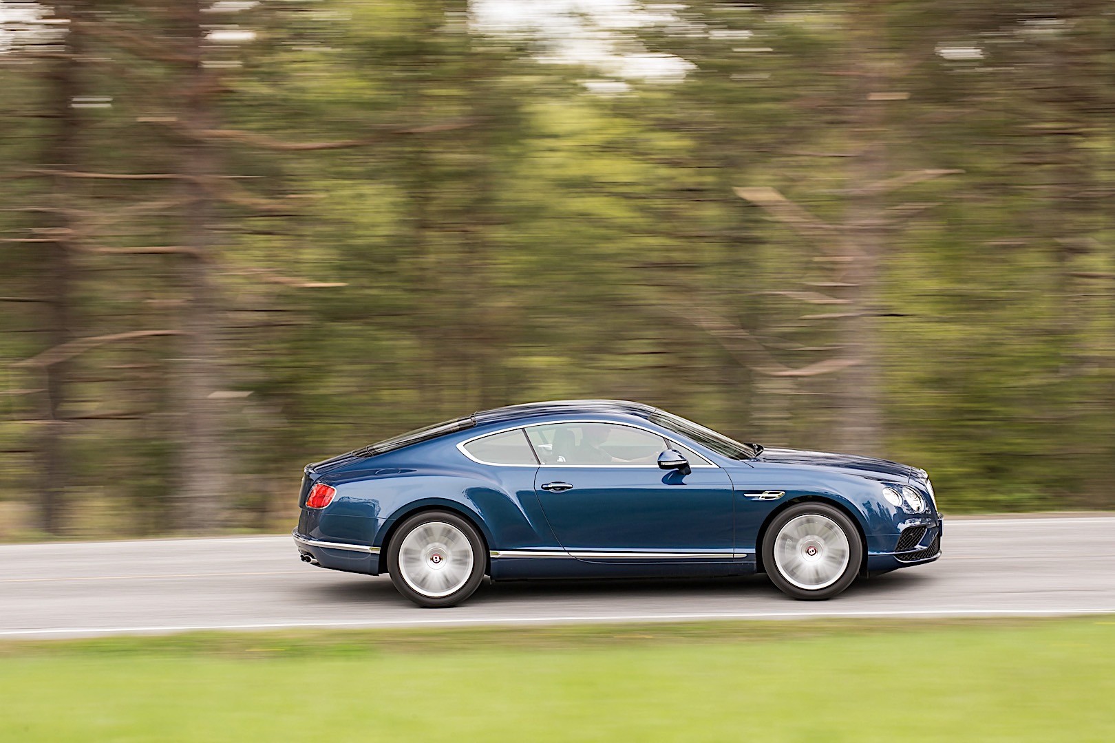 Bentley Continental Gt photo 43