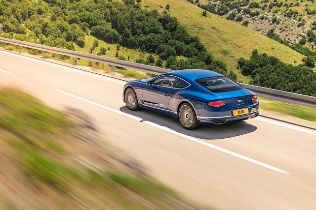 Bentley Continental Gt photo 6