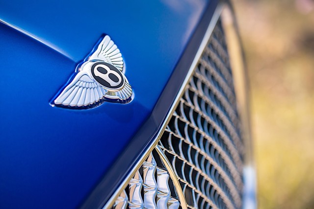 Bentley Continental Gt photo 11