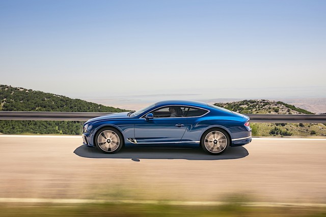 Bentley Continental Gt photo 15