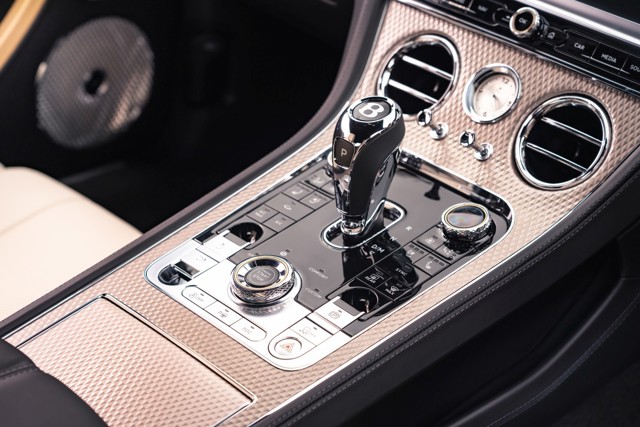 Bentley Continental Gt photo 42