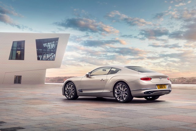 Bentley Continental Gt photo 27