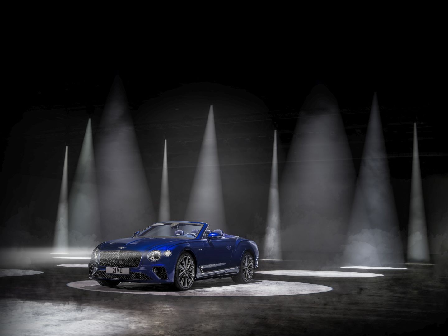 Bentley Continental Gt photo 4