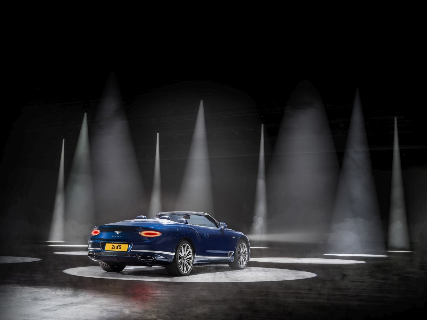 Bentley Continental Gt photo 5