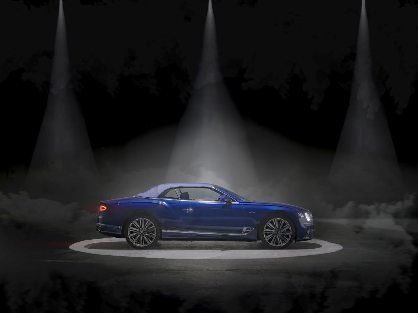 Bentley Continental Gt photo 7