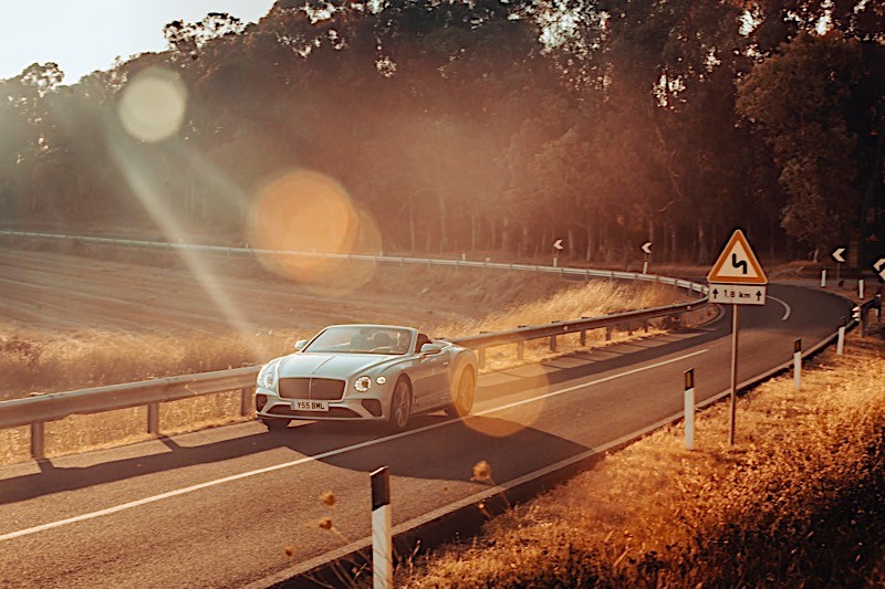 Bentley Continental Gt photo 15