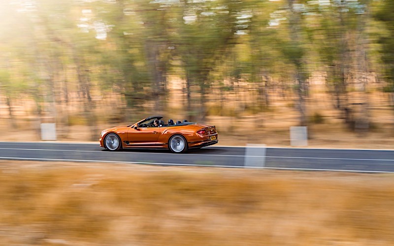 Bentley Continental Gt photo 17