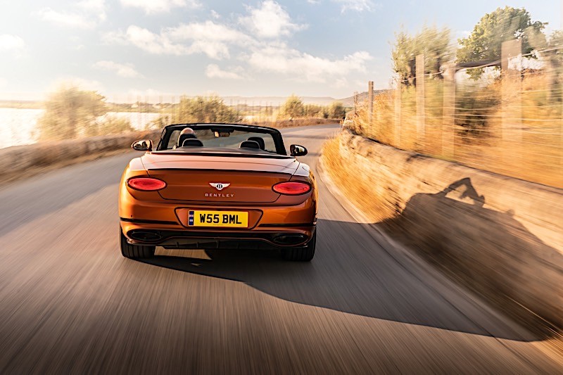 Bentley Continental Gt photo 29