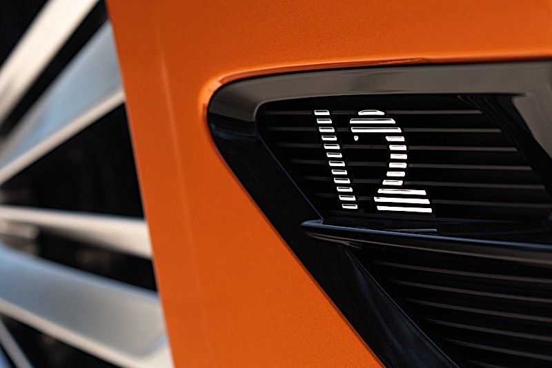 Bentley Continental Gt photo 33