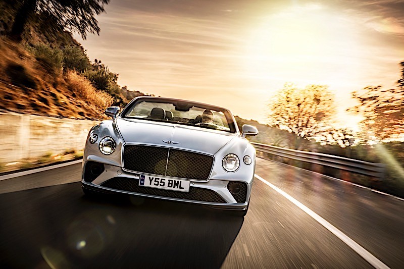 Bentley Continental Gt photo 39