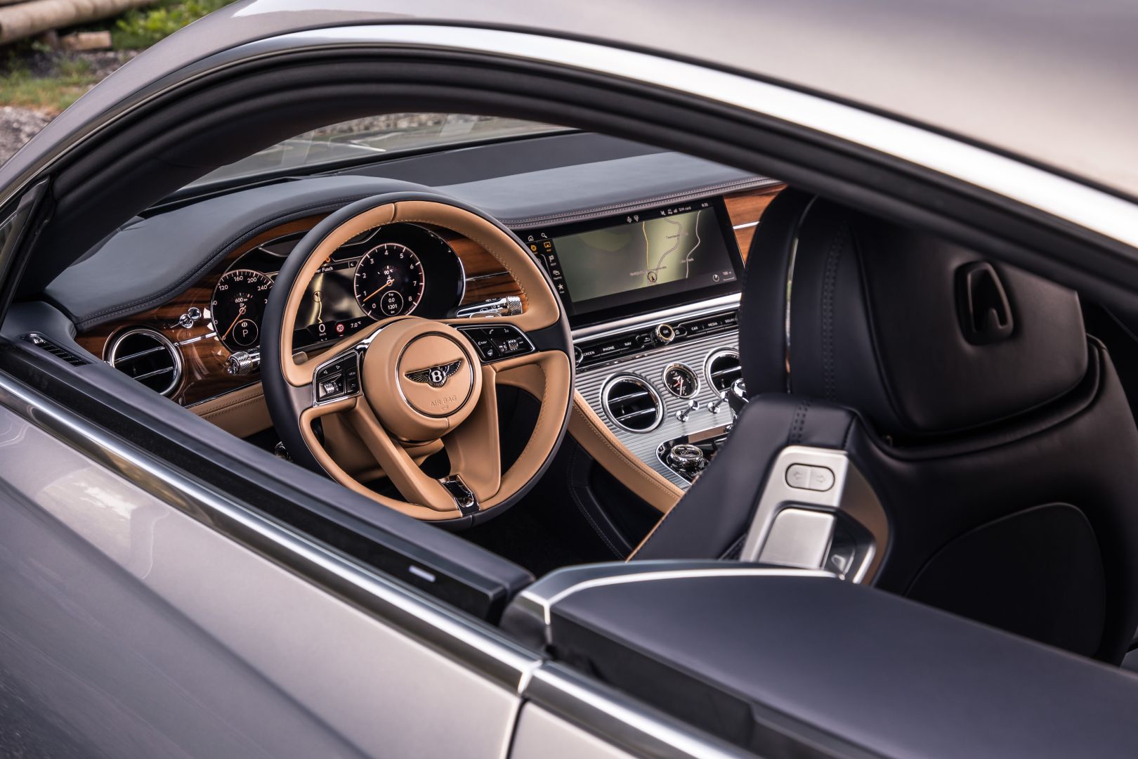 Bentley Continental Gt photo 38