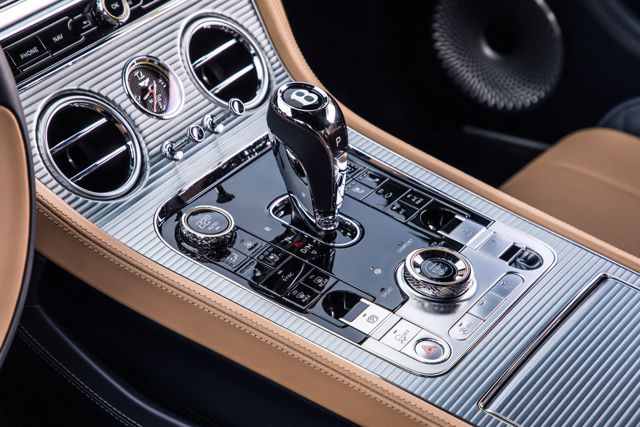 Bentley Continental Gt photo 41