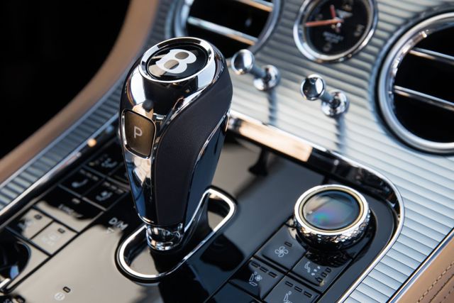 Bentley Continental Gt photo 42