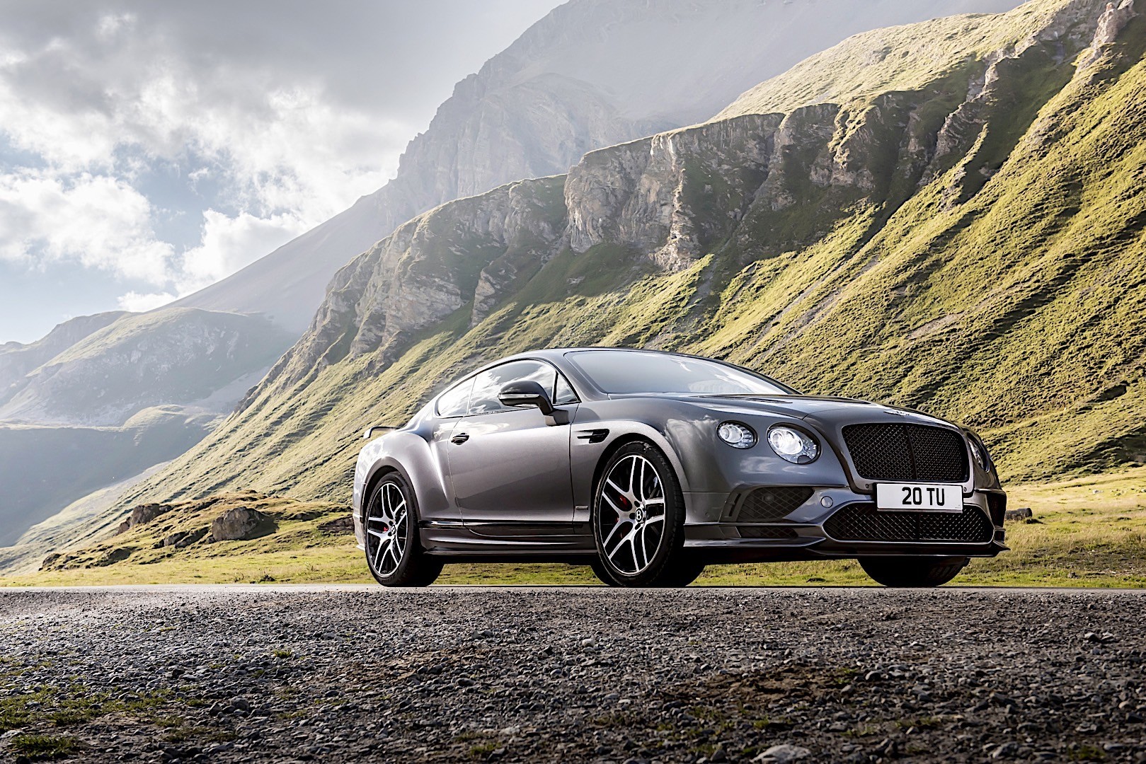 Bentley Continental Gt photo 3