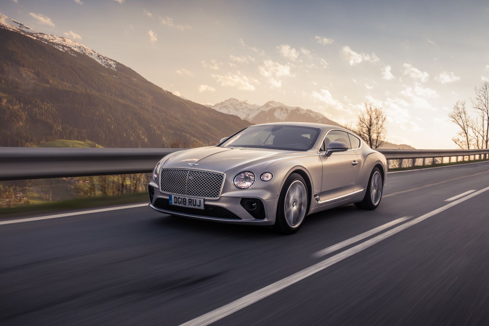 Bentley Continental Gt photo 17