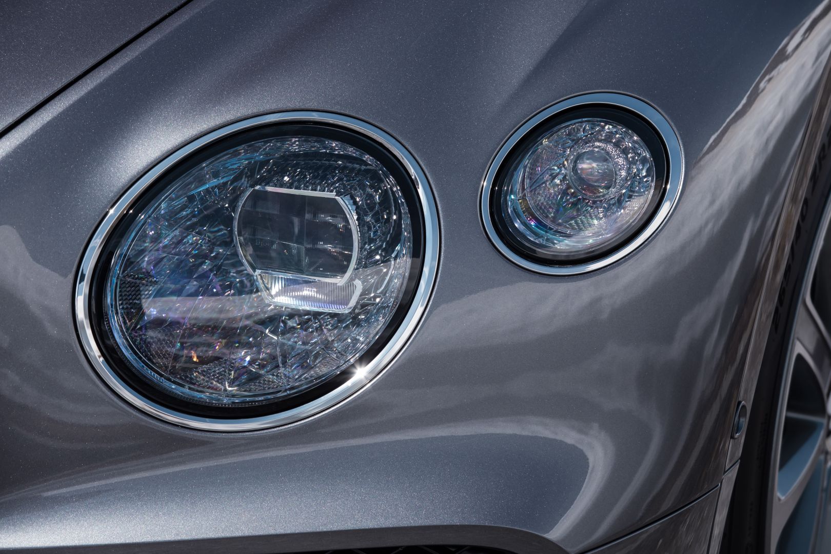 Bentley Continental Gt photo 21