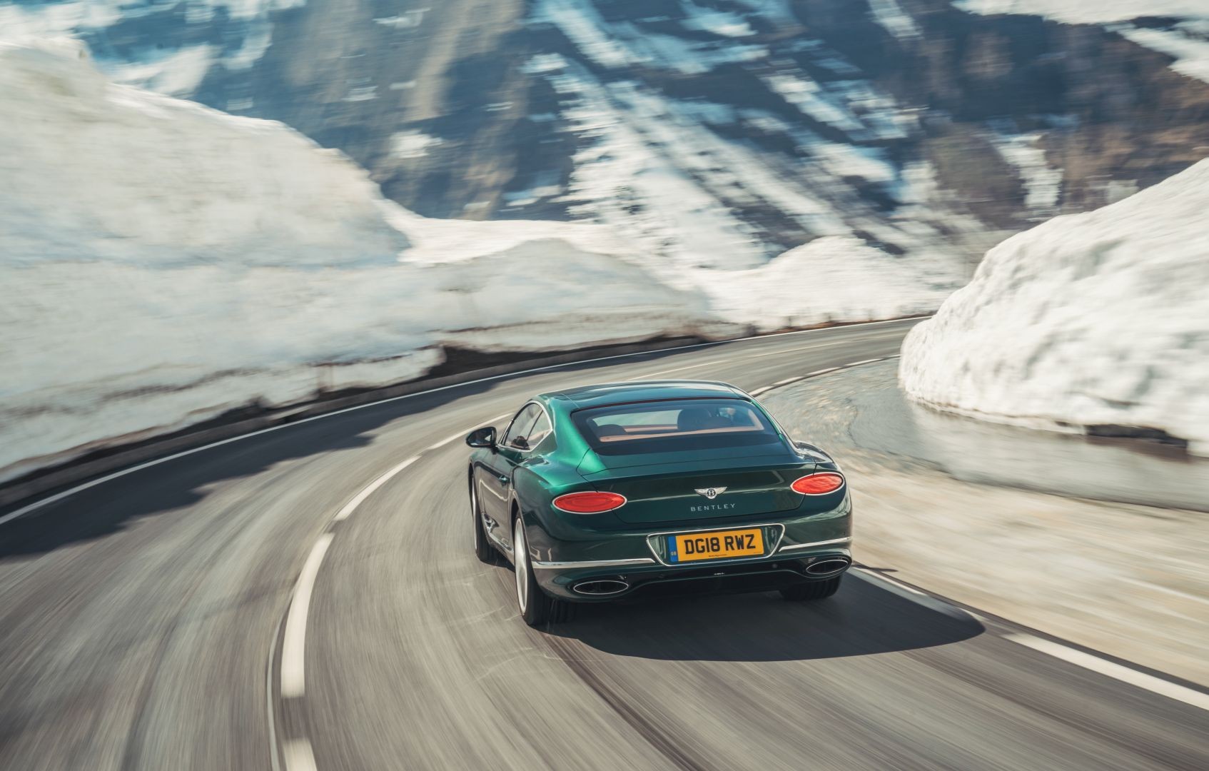 Bentley Continental Gt photo 24