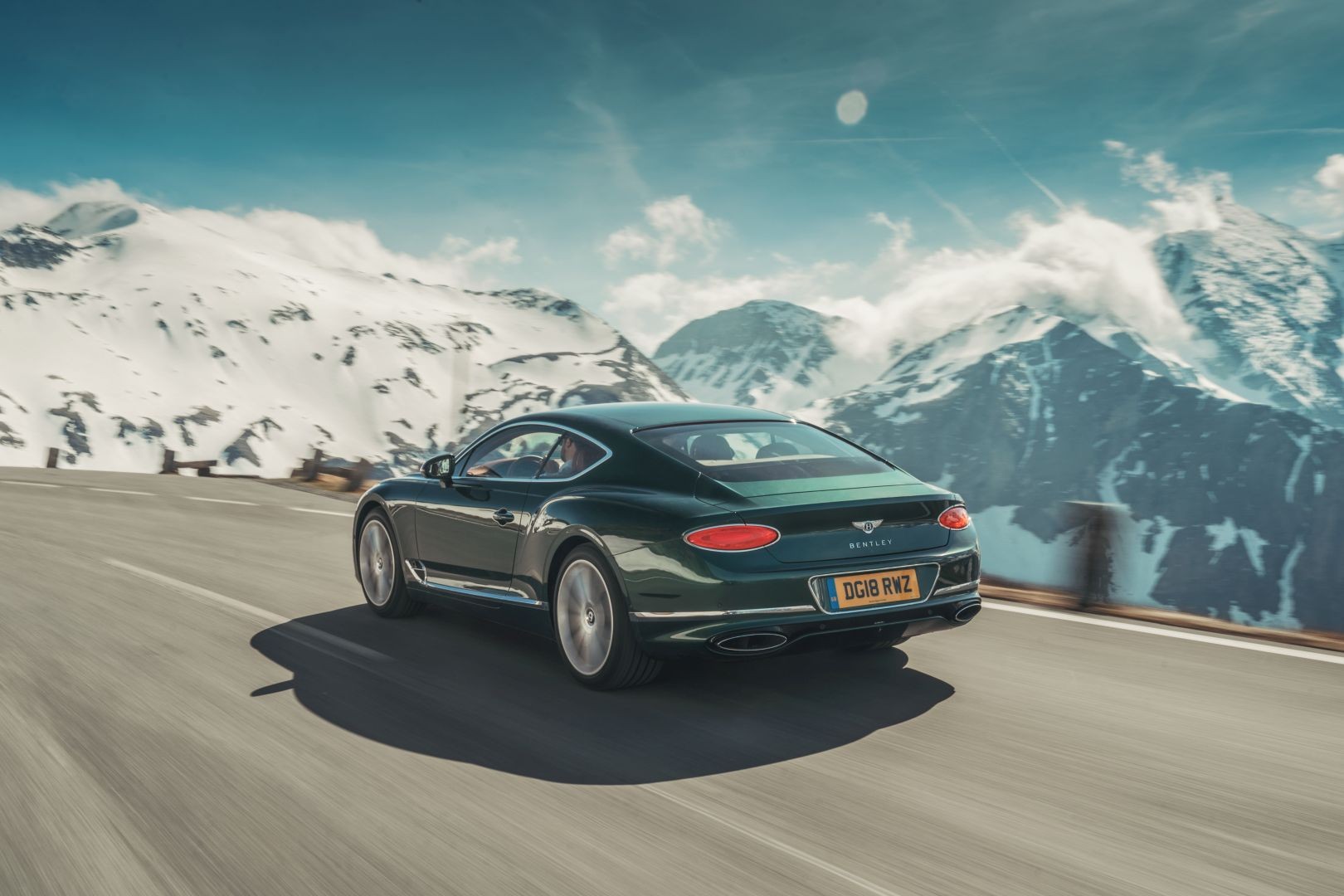 Bentley Continental Gt photo 27