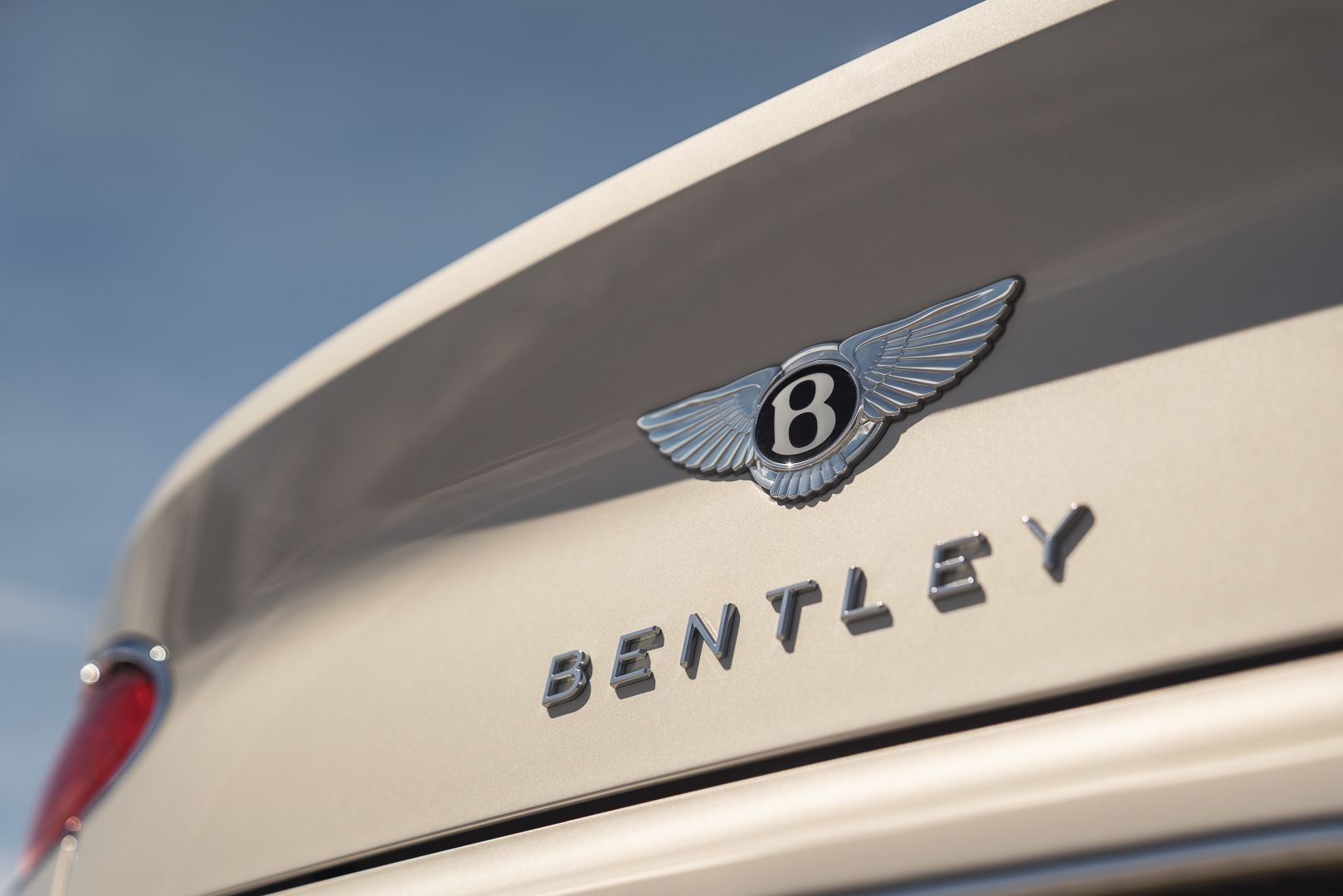 Bentley Continental Gt photo 29