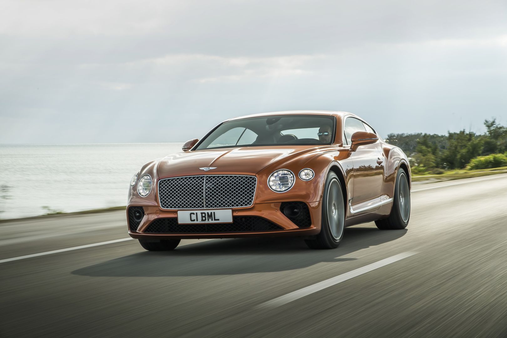 Bentley Continental Gt photo 10