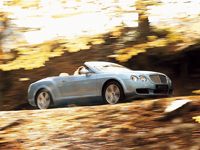 Bentley Continental Gtc photo 15