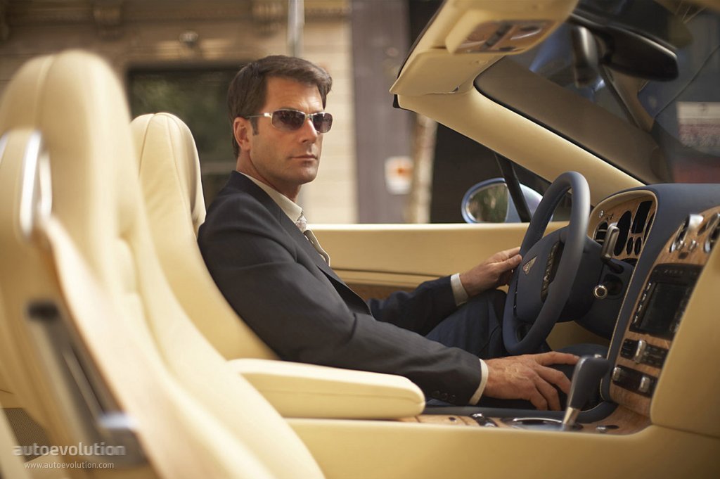 Bentley Continental Gtc photo 18