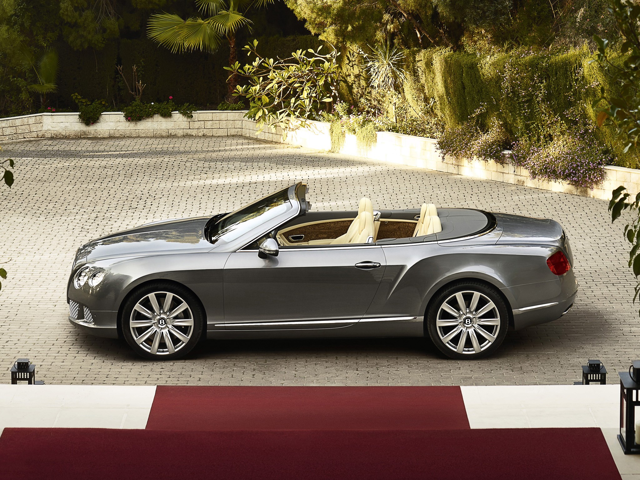 Bentley Continental Gtc photo 58