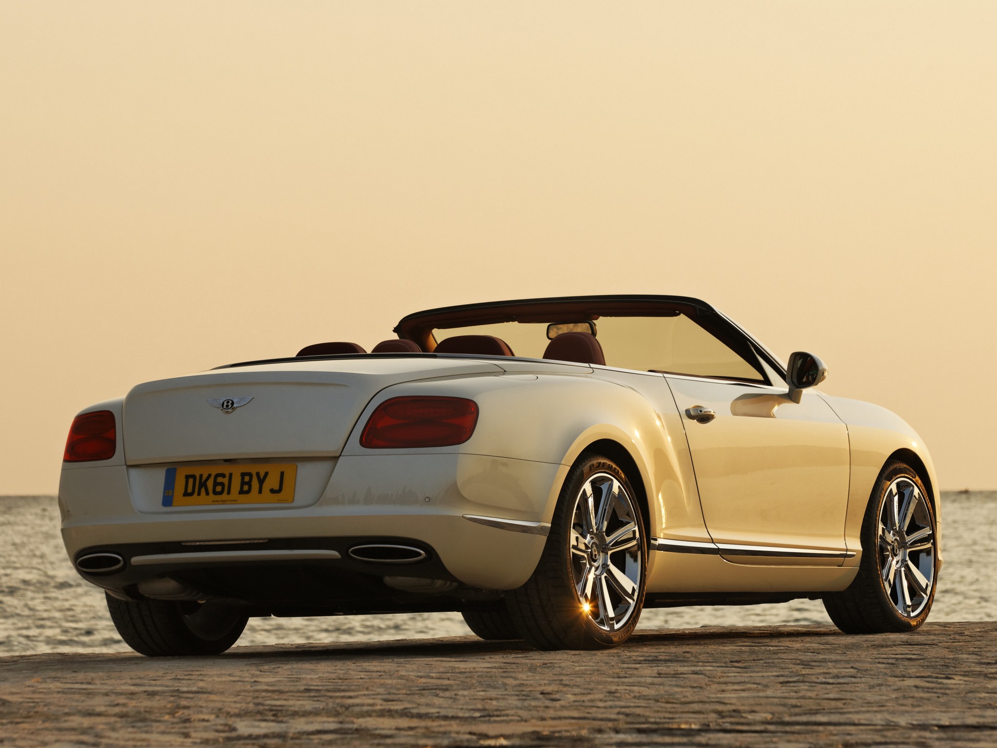 Bentley Continental Gtc photo 71