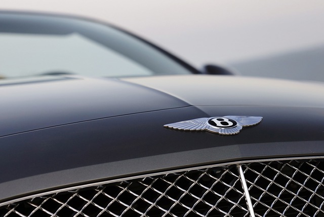Bentley Continental Gtc photo 11
