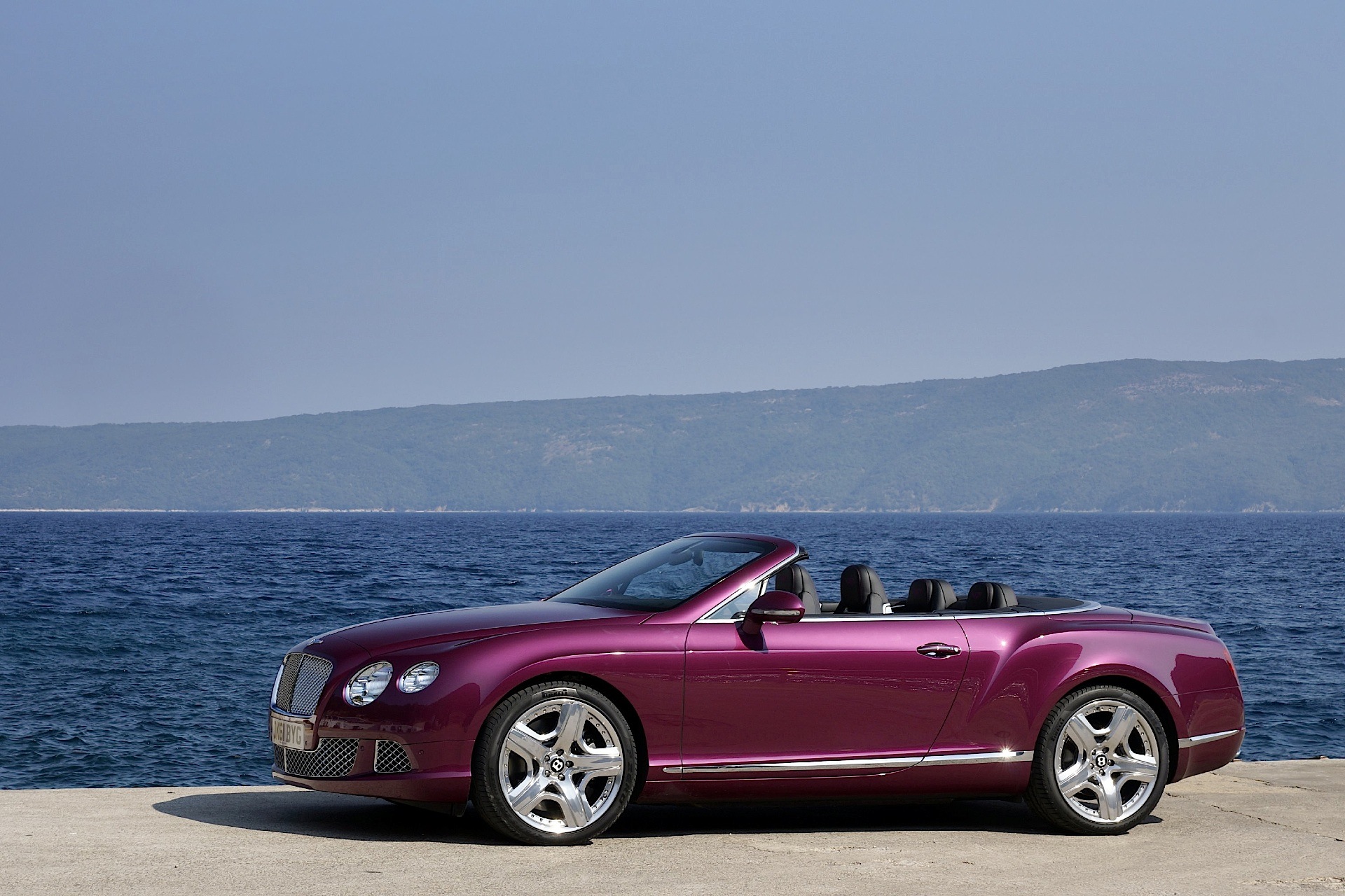 Bentley Continental Gtc photo 14