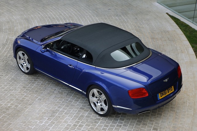 Bentley Continental Gtc photo 30