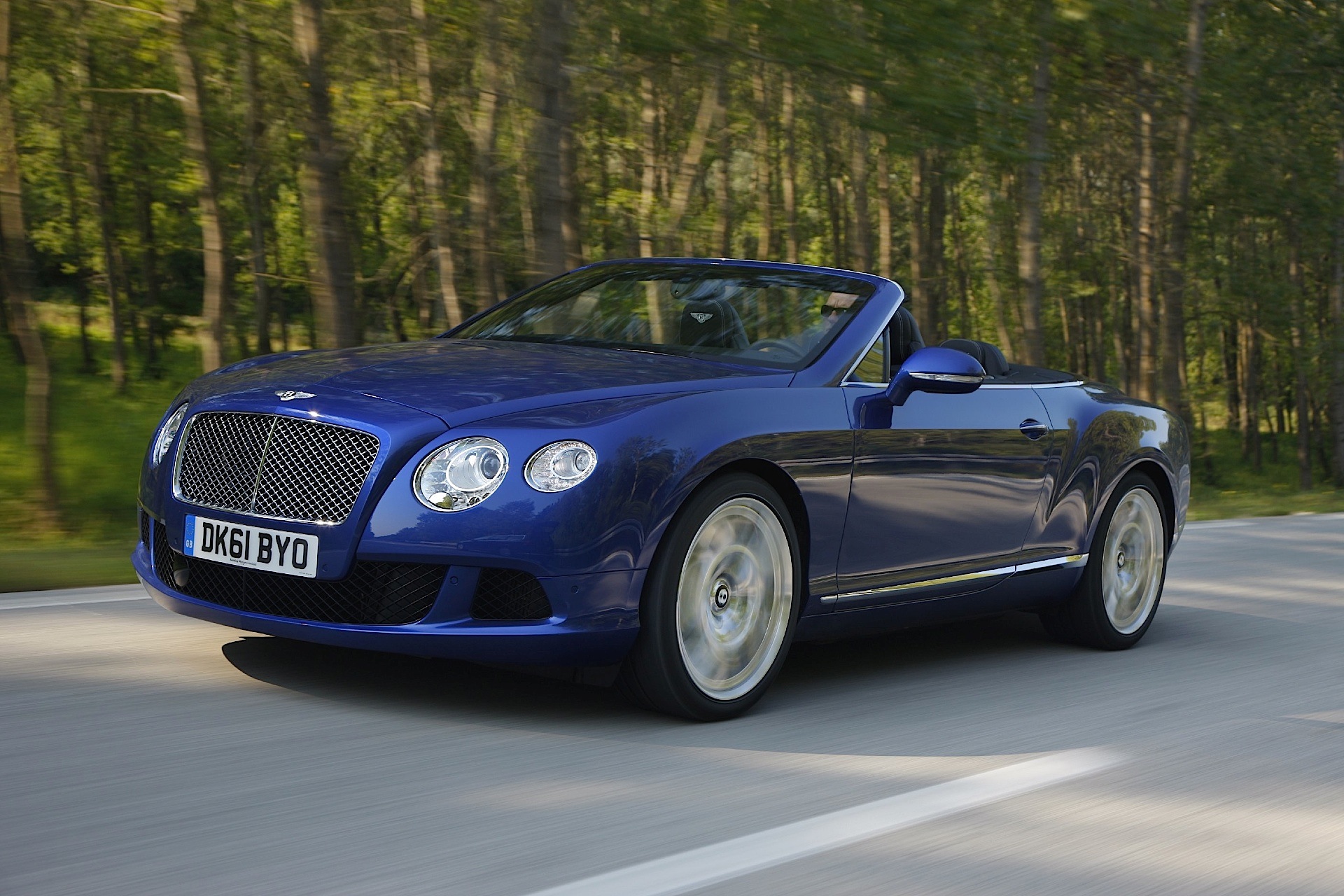 Bentley Continental Gtc photo 36