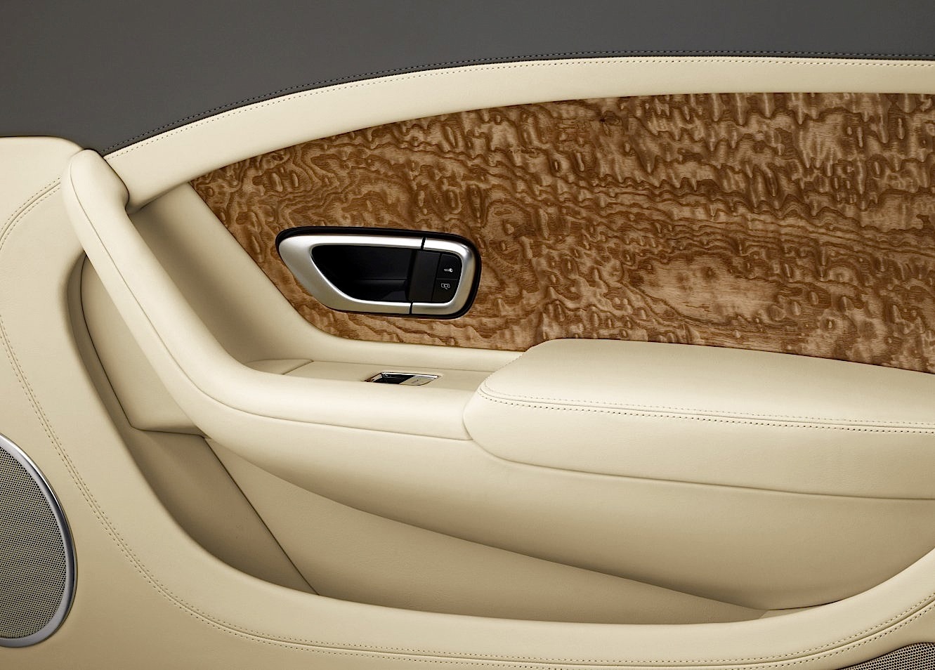 Bentley Continental Gtc photo 98