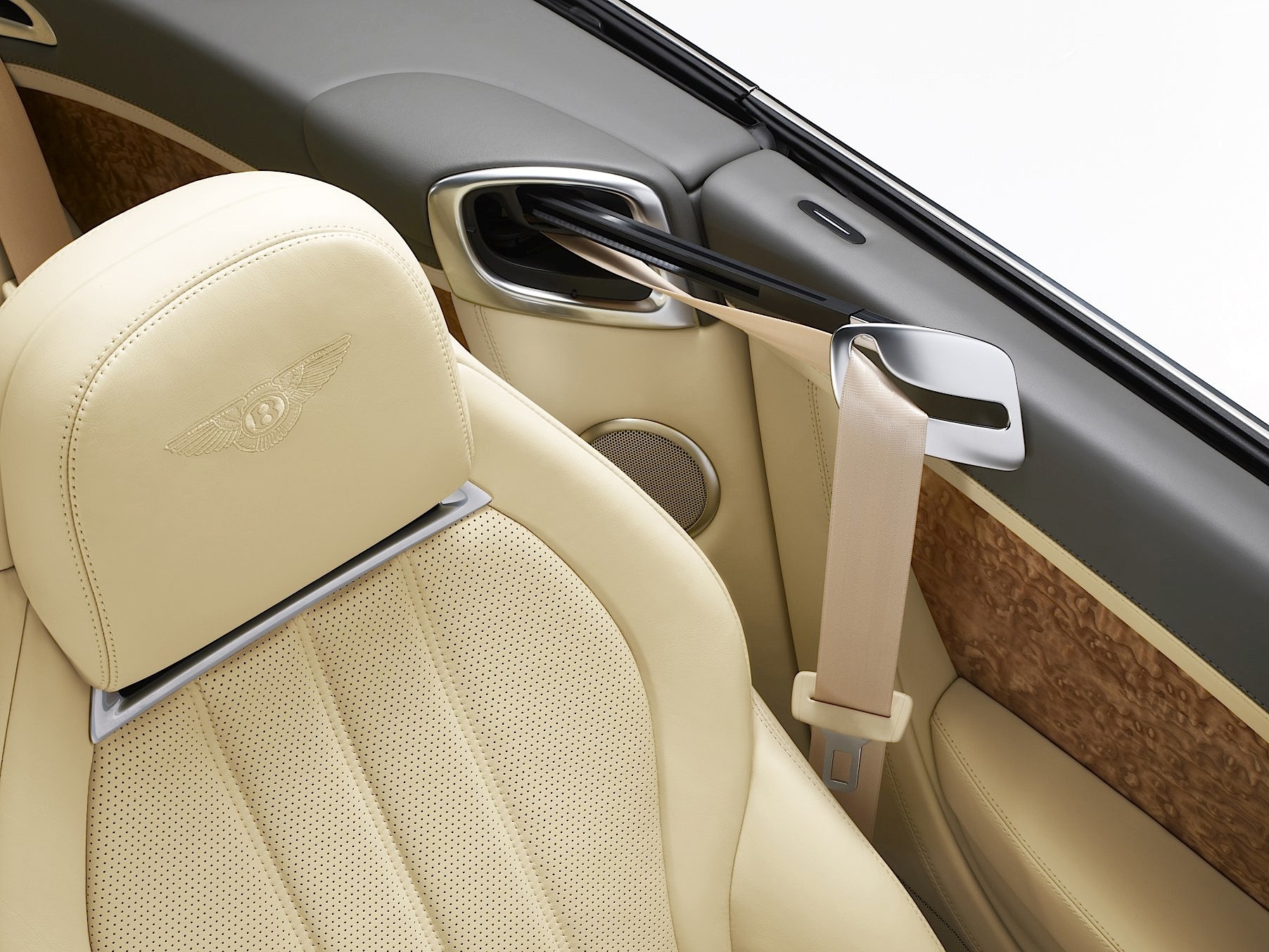 Bentley Continental Gtc photo 101