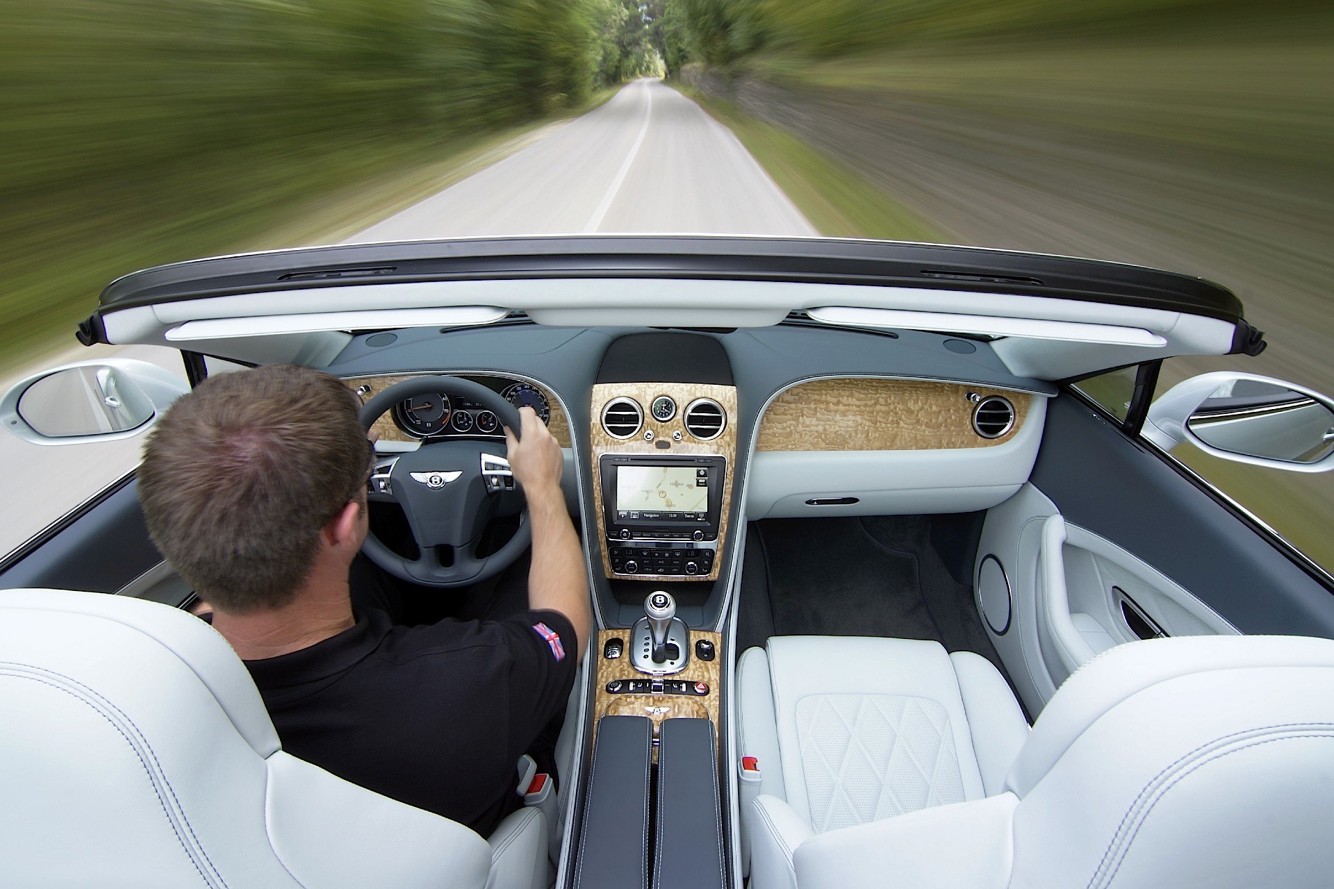 Bentley Continental Gtc photo 116