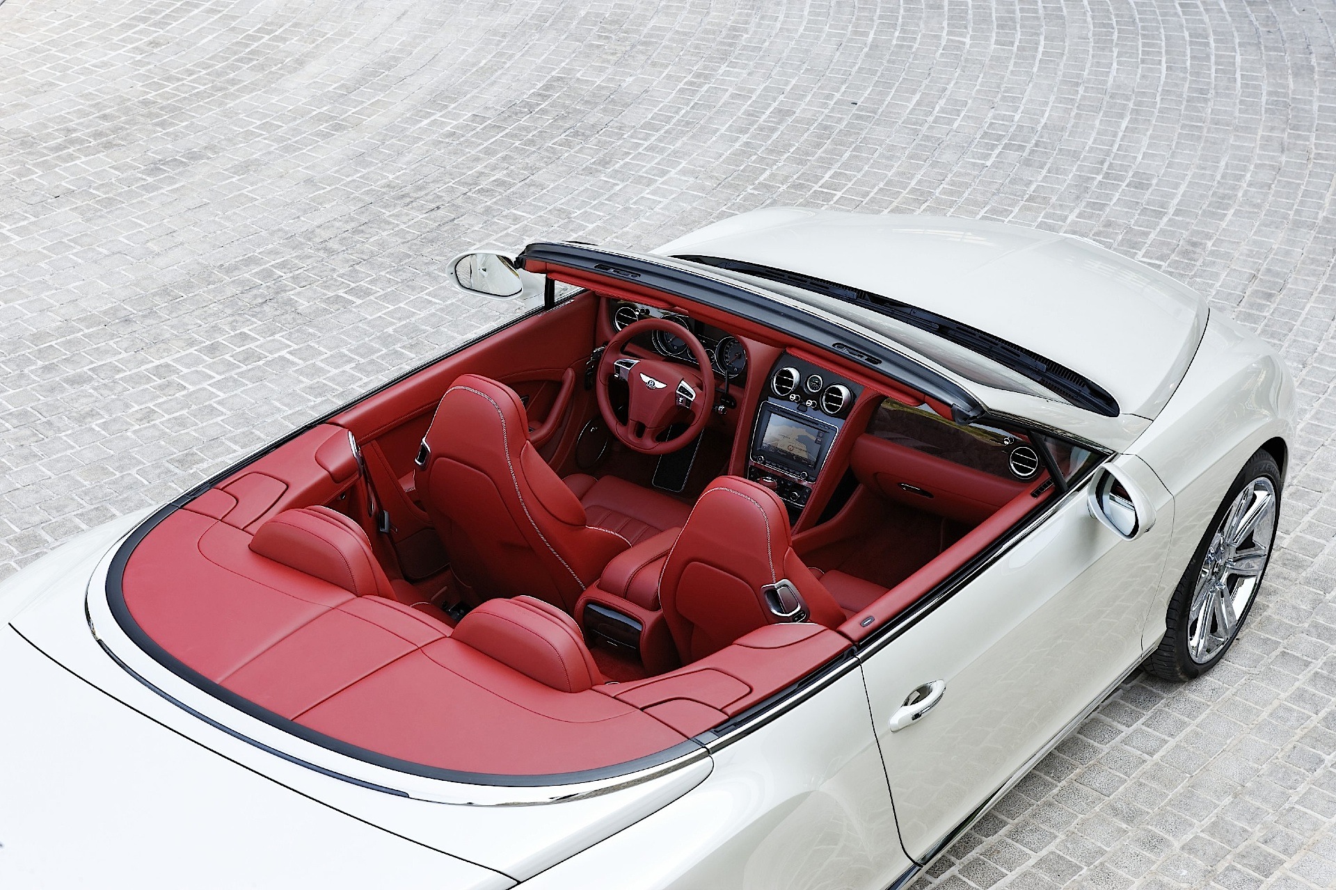 Bentley Continental Gtc photo 118