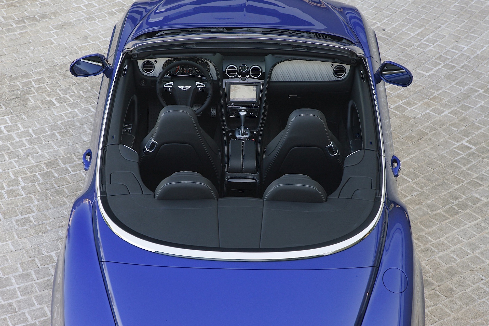 Bentley Continental Gtc photo 121