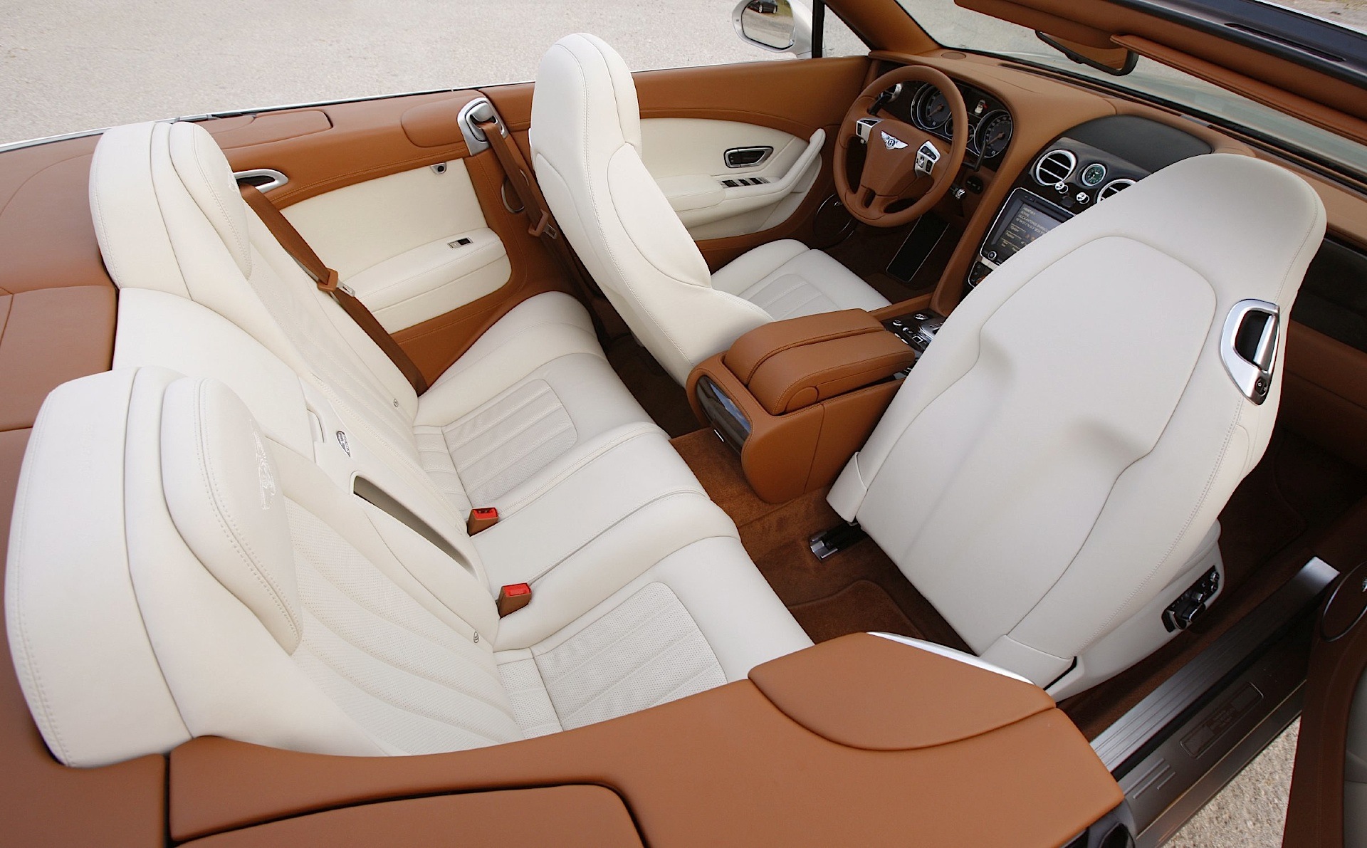 Bentley Continental Gtc photo 123