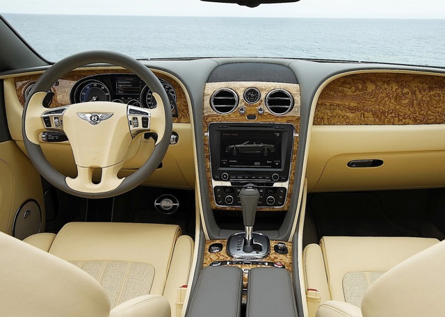 Bentley Continental Gtc photo 25