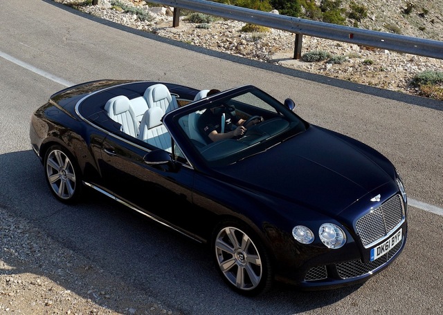 Bentley Continental Gtc photo 2