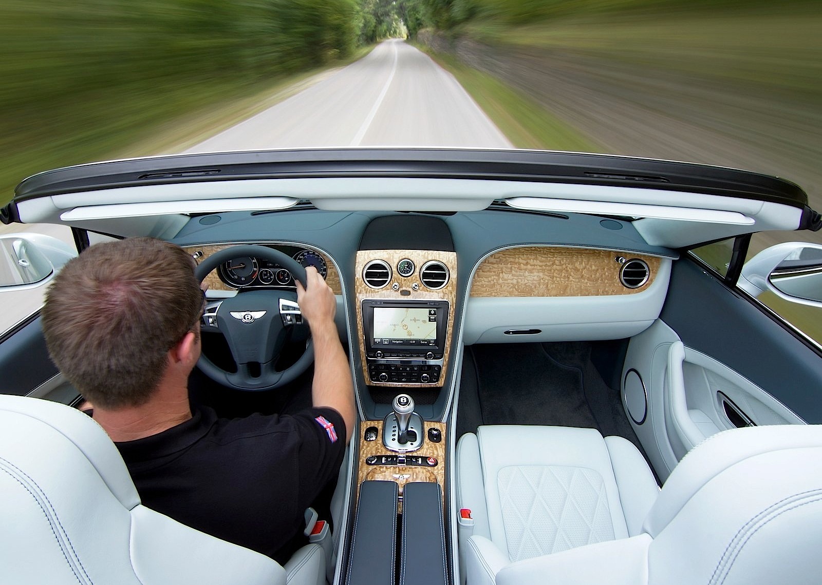 Bentley Continental Gtc photo 27