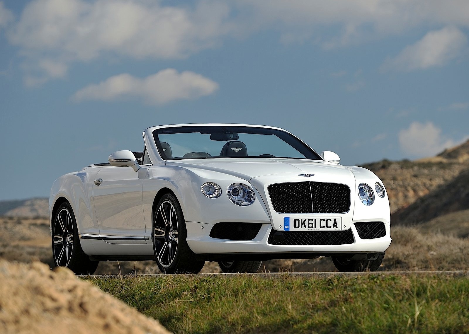 Bentley Continental Gtc photo 22