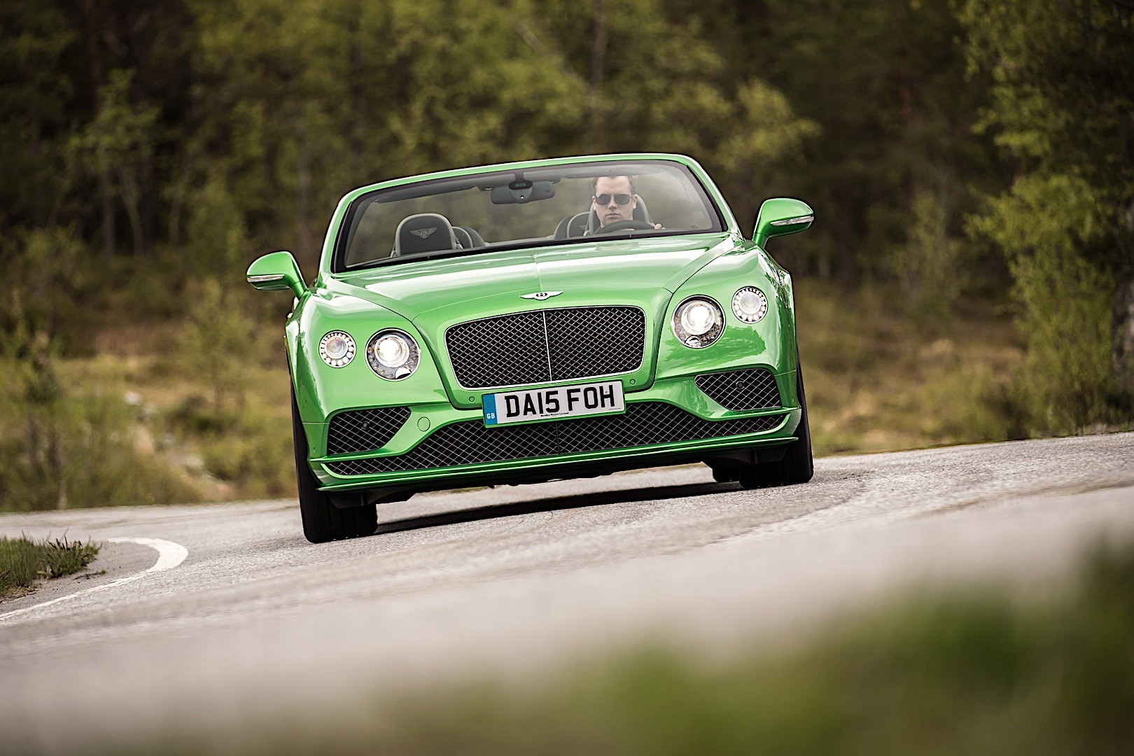 Bentley Continental Gtc photo 13