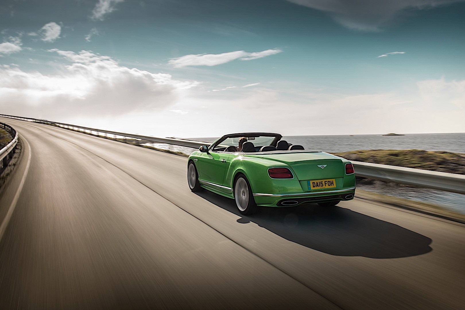 Bentley Continental Gtc photo 18