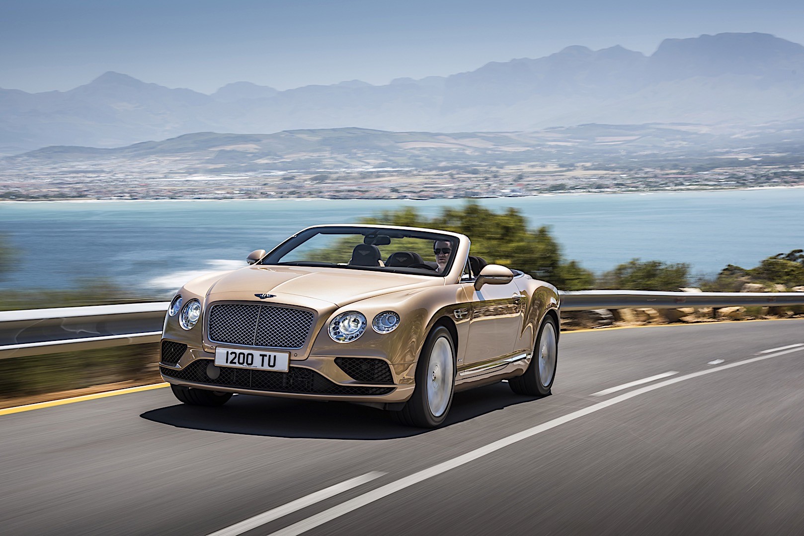 Bentley Continental Gtc photo 37