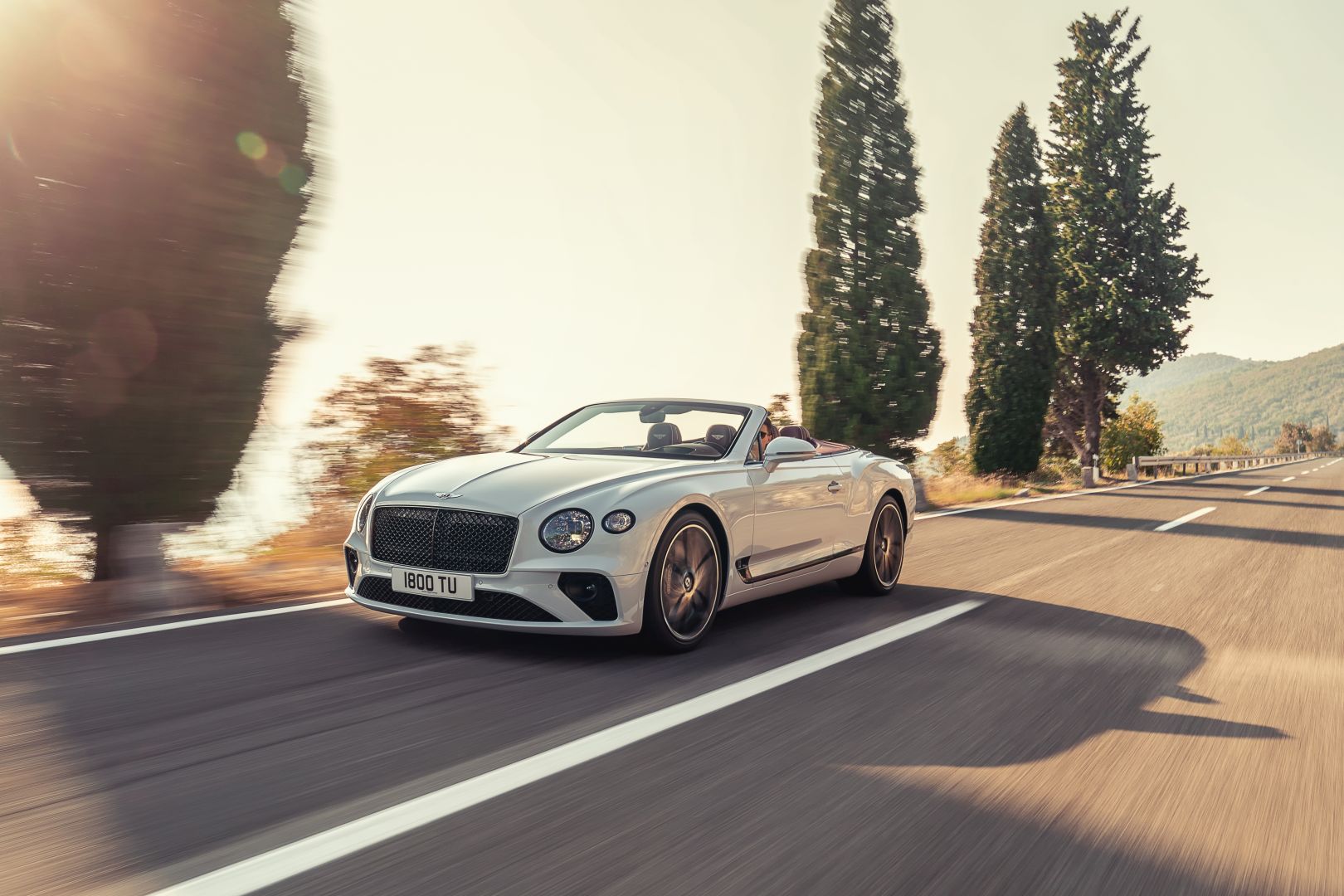 Bentley Continental Gtc photo 4