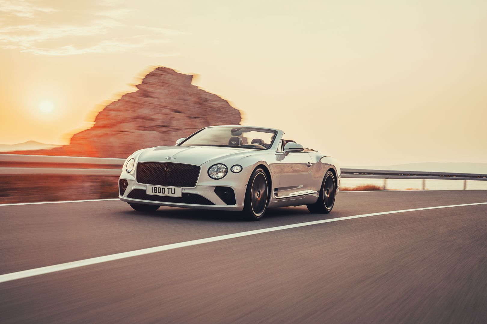 Bentley Continental Gtc photo 11