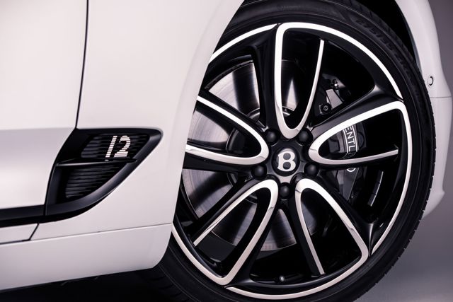 Bentley Continental Gtc photo 28