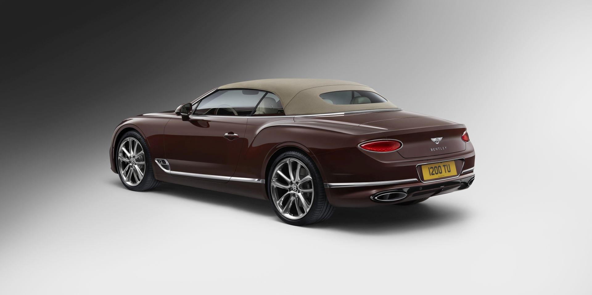 Bentley Continental Gtc photo 29